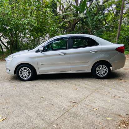 FORD-KA-2016