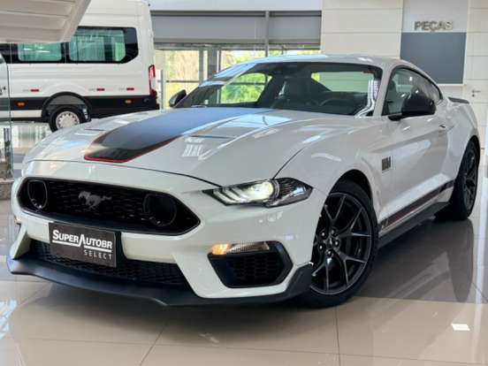 FORD-MUSTANG-2022