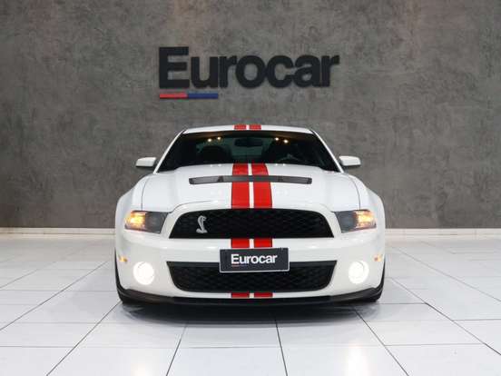 FORD-MUSTANG-2011