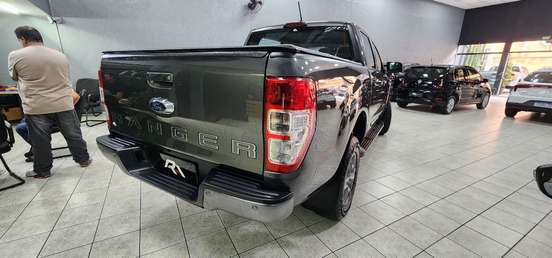 FORD-RANGER-2020