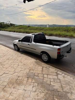 FORD-COURIER-2012