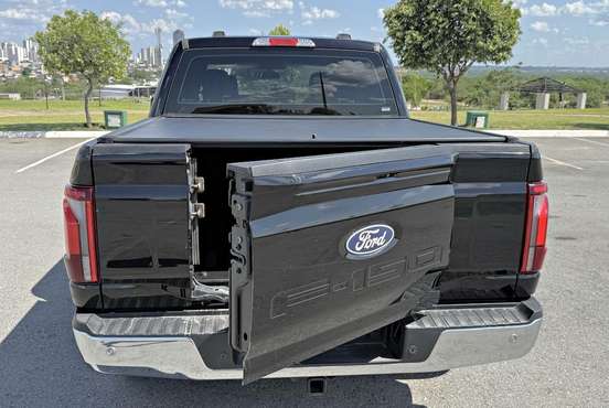 FORD-F-150-2024