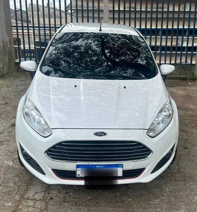 FORD FIESTA 1.6 TITANIUM HATCH 16V FLEX 4P POWERSHIFT