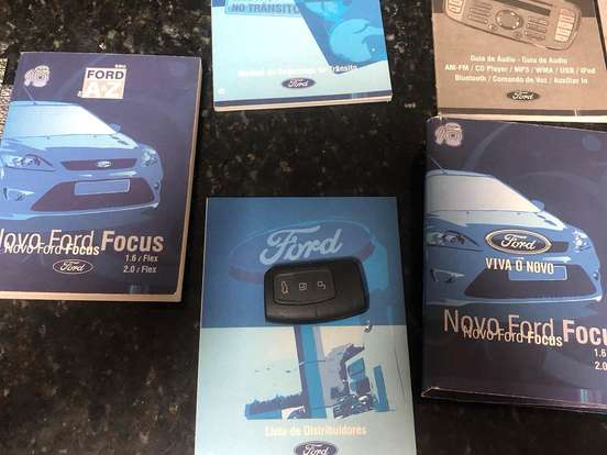 FORD-FOCUS-2.0 GHIA 16V FLEX 4P AUTOMÁTICO FORD-FOCUS-2010