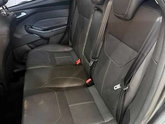 FORD-FOCUS-2.0 TITANIUM FASTBACK 16V FLEX 4P POWERSHIFT FORD-FOCUS-2017
