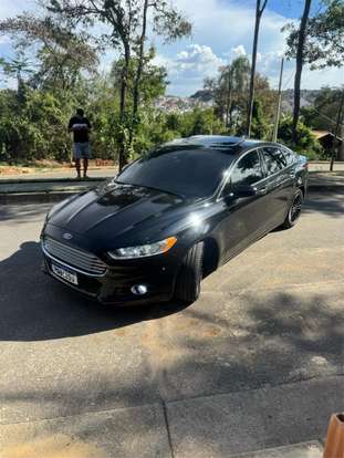 FORD-FUSION-2014