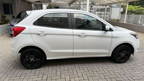 FORD-KA-2017