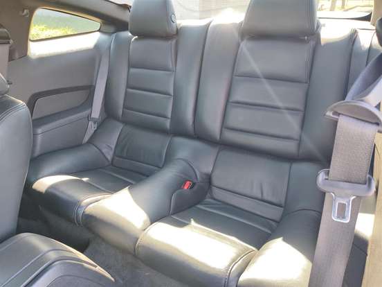 FORD-MUSTANG-3.7 V6 GASOLINA AUTOMÁTICO FORD-MUSTANG-2011