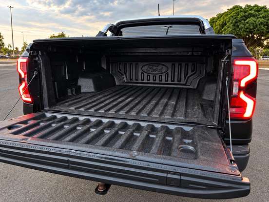 FORD-RANGER-2.0 TURBO DIESEL CD XLS 4X4 AUTOMÁTICO FORD-RANGER-2024