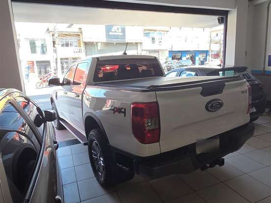 FORD-RANGER-2.0 TURBO DIESEL CD XLS 4X4 AUTOMÁTICO FORD-RANGER-2023