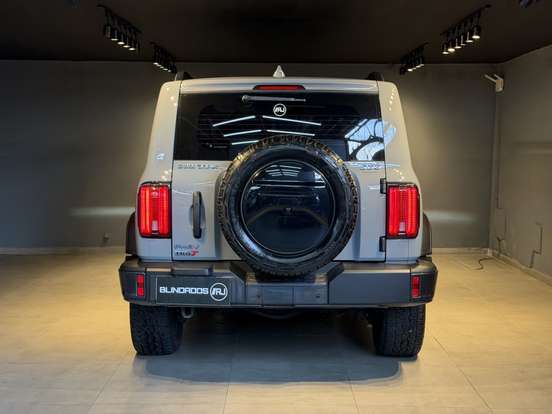 GWM-TANK 300-2.0 HI4-T PHEV 4X4 9HAT GWM-TANK 300-2025