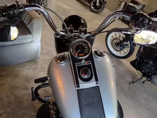 HARLEY-DAVIDSON-FAT BOY FLSTF HARLEY-DAVIDSON-FAT BOY FLSTF-2012