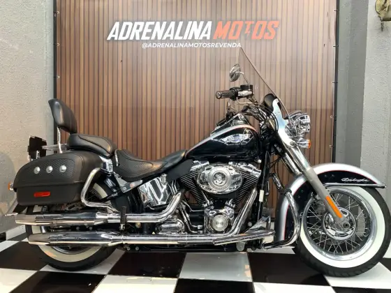 HARLEY-DAVIDSON SOFTAIL DELUXE 