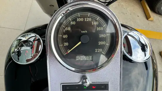 HARLEY-DAVIDSON-SOFTAIL FAT BOY-2015