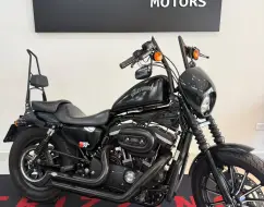 HARLEY-DAVIDSON SPORTSTER IRON 883 HARLEY-DAVIDSON SPORTSTER IRON 883