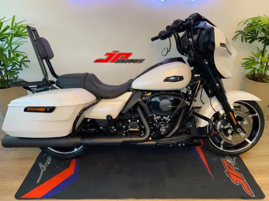 HARLEY-DAVIDSON-STREET GLIDE-2025
