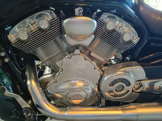 HARLEY-DAVIDSON-V-ROD MUSCLE HARLEY-DAVIDSON-V-ROD MUSCLE-2013