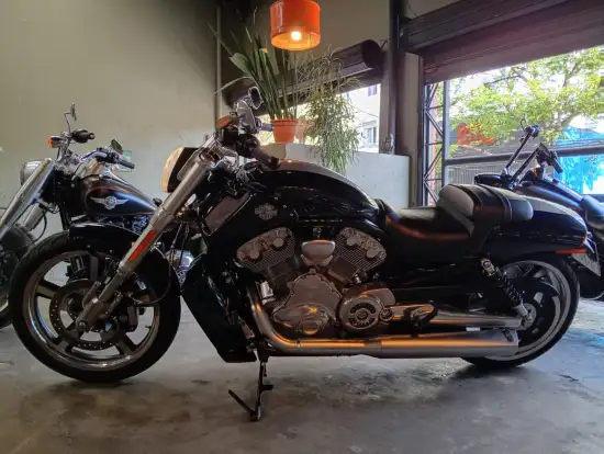HARLEY-DAVIDSON-V-ROD MUSCLE HARLEY-DAVIDSON-V-ROD MUSCLE-2013