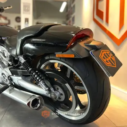 HARLEY-DAVIDSON-V-ROD MUSCLE HARLEY-DAVIDSON-V-ROD MUSCLE-2013