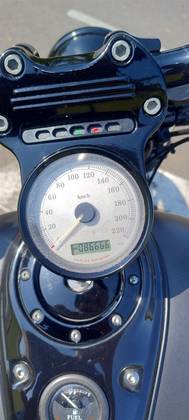 HARLEY-DAVIDSON DYNA SUPER GLIDE 