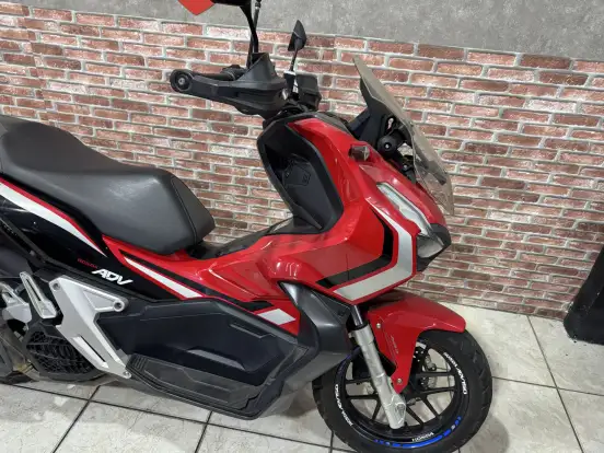 HONDA-ADV-2021