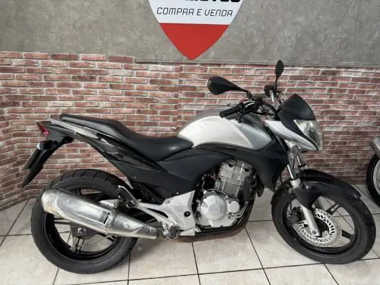 HONDA-CB 300R HONDA-CB 300R-2010