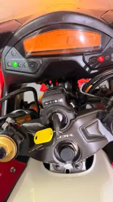 HONDA-CBR 600F-2013