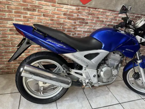 HONDA-CBX 250 TWISTER HONDA-CBX 250 TWISTER-2002