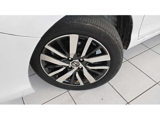 HONDA-CITY-2023