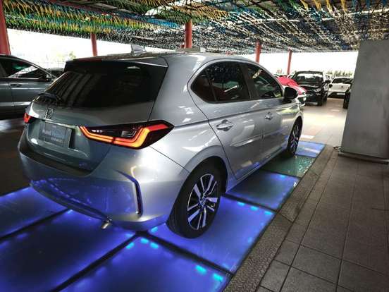 HONDA-CITY-1.5 i-VTEC FLEX HATCH TOURING CVT HONDA-CITY-2023