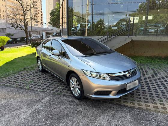 HONDA CIVIC 1.8 LXS 16V FLEX 4P MANUAL