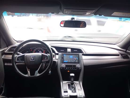 HONDA-CIVIC-2018