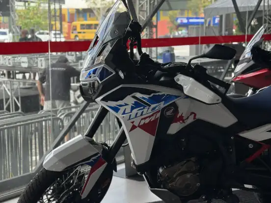 HONDA-CRF 1100L AFRICA TWIN ES DCT HONDA-CRF 1100L AFRICA TWIN ES DCT-2026