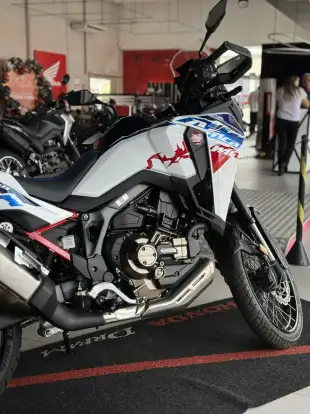 HONDA-CRF 1100L AFRICA TWIN ES DCT HONDA-CRF 1100L AFRICA TWIN ES DCT-2026