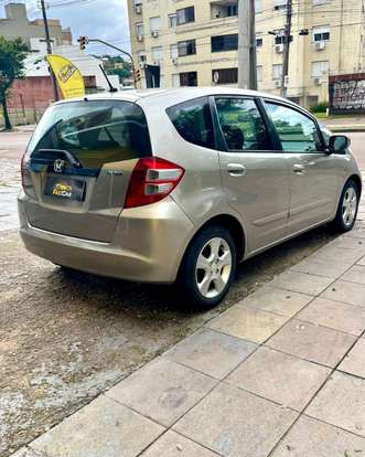 HONDA-FIT-2009