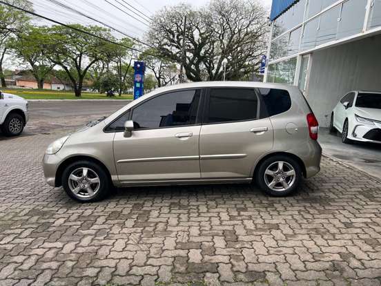HONDA-FIT-2007