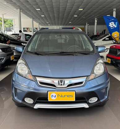 HONDA-FIT-2012