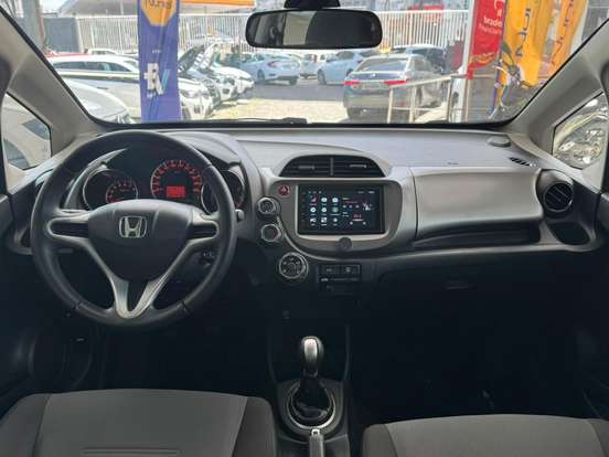 HONDA-FIT-1.5 TWIST 16V FLEX 4P MANUAL HONDA-FIT-2012