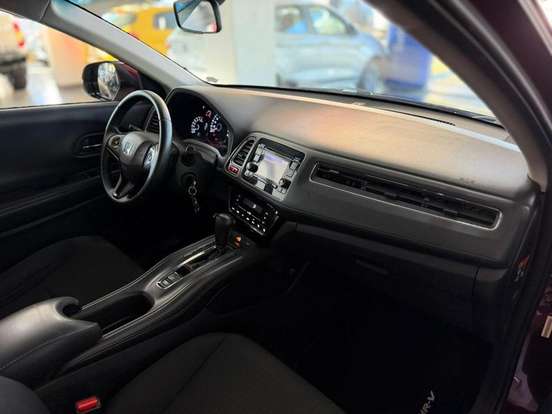 HONDA-HR-V-2016