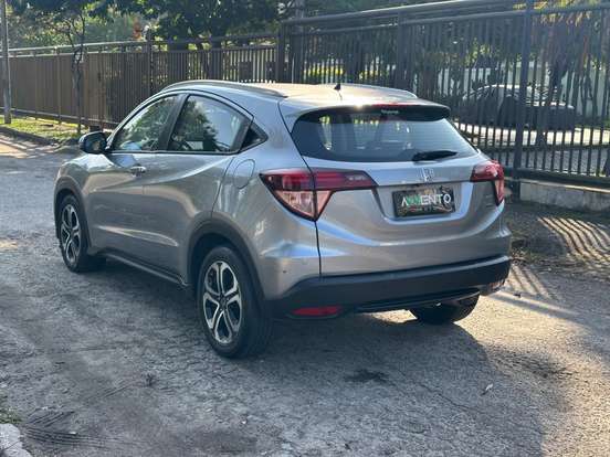 HONDA-HR-V-1.8 16V FLEX TOURING 4P AUTOMÁTICO HONDA-HR-V-2017