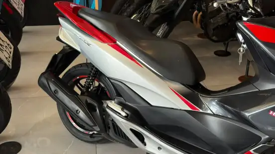HONDA-PCX-2018
