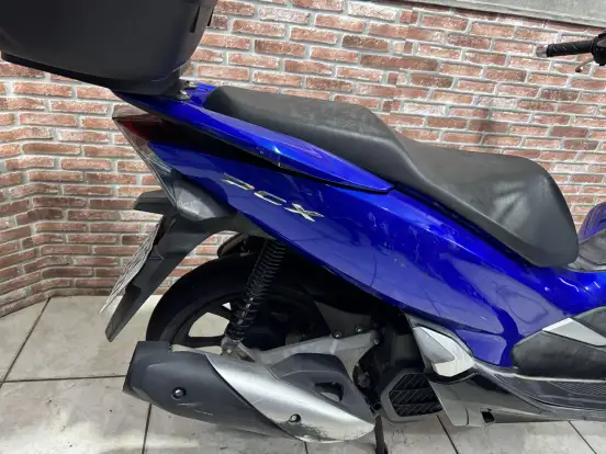 HONDA-PCX-2022