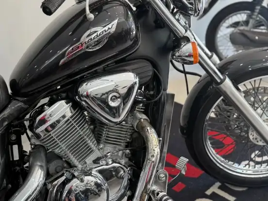 HONDA-SHADOW 600C VT HONDA-SHADOW 600C VT-2001