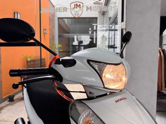 HONDA-BIZ 125 EX-2014