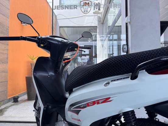 HONDA-BIZ 125 EX-2014