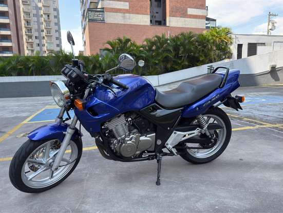HONDA-CB 500-2003