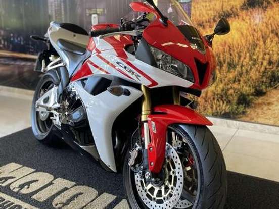 HONDA-CBR 600RR ABS HONDA-CBR 600RR ABS-2012