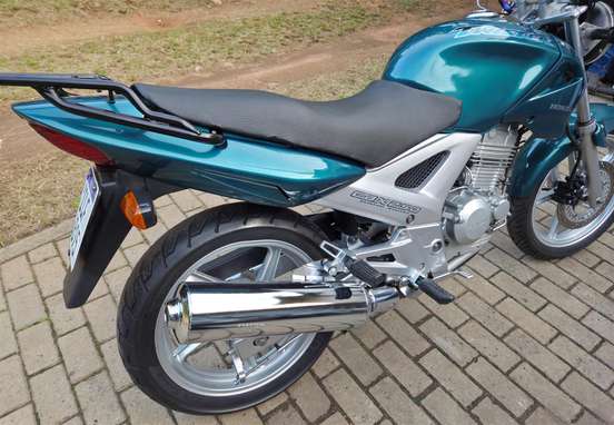 HONDA-CBX 250 TWISTER-2003