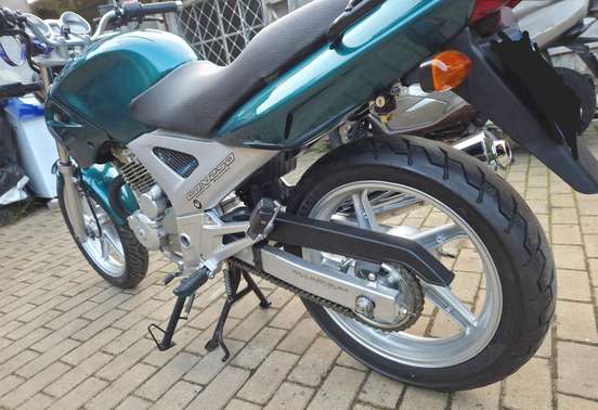 HONDA-CBX 250 TWISTER-2003