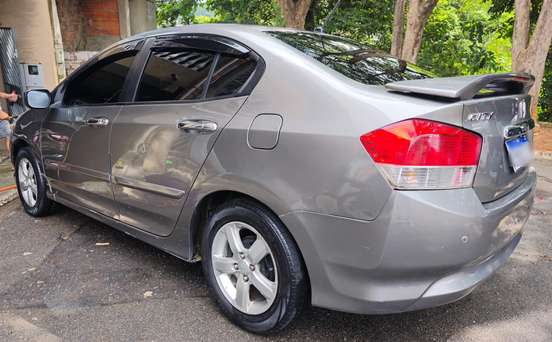 HONDA-CITY-2011